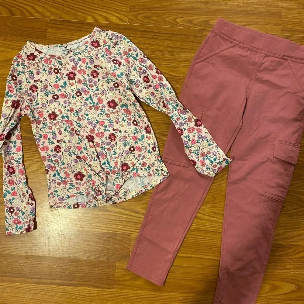 One Step Up Matching Outfit Size 7/8 (HG)